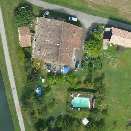 Familial A Avec Piscine 100m² 8 Personnes